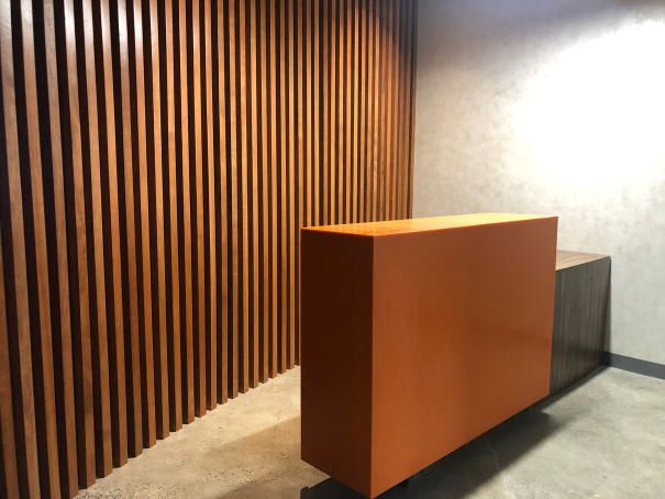 Fluted solid wood panel